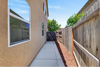 2924 Longboat Key Way, Sacramento, CA 95835 - Photo 53