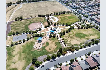 2924 Longboat Key Way, Sacramento, CA 95835 - Photo 63