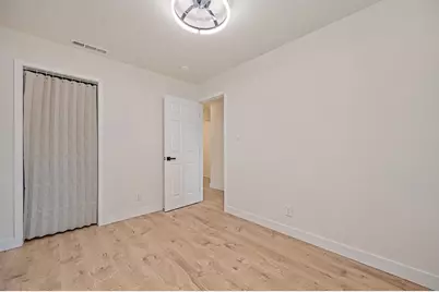 8894 Sharkey Avenue, Elk Grove, CA 95624 - Photo 19