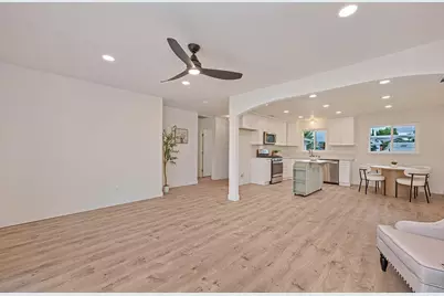 8894 Sharkey Avenue, Elk Grove, CA 95624 - Photo 5