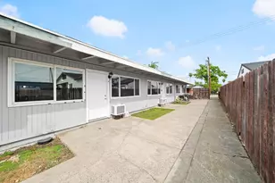 2605 Albatross Wy, Sacramento, CA 95815 - Photo 29