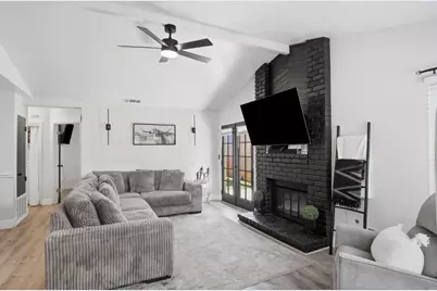 2853 Pamplona Way, Modesto, CA 95354 - Photo 11