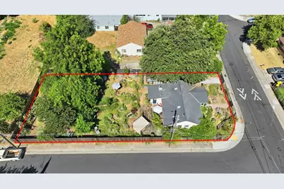 4020 Sierra Vista Avenue, Sacramento, CA 95820 - Photo 39