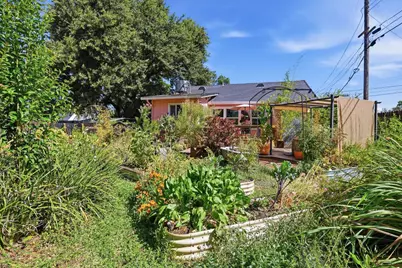 4020 Sierra Vista Avenue, Sacramento, CA 95820 - Photo 37