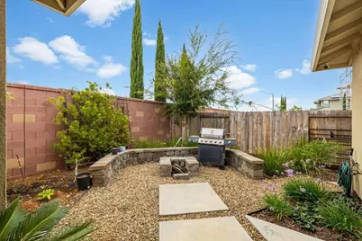 11902 Mircado Way, Rancho Cordova, CA 95742 - Photo 21