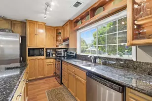 7540 Park Dr, Citrus Heights, CA 95610 - Photo 19