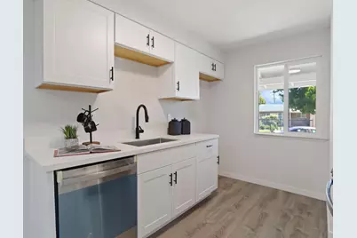 1524 Armington Avenue, Sacramento, CA 95832 - Photo 17