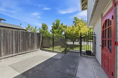 632 Florin Road, Sacramento, CA 95831 - Photo 5