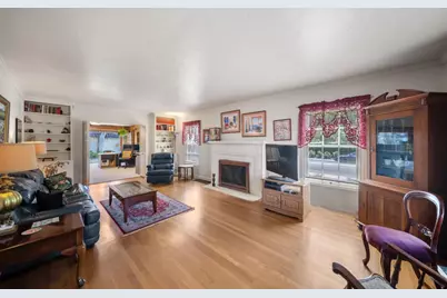 1002 Sycamore Avenue, Modesto, CA 95350 - Photo 13