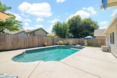 8660 N Delahye Circle, Sacramento, CA 95828 - Photo 39
