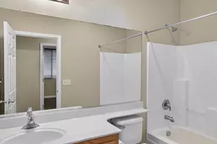 10177 Lofton Way, Elk Grove, CA 95757 - Photo 27