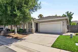 10177 Lofton Way, Elk Grove, CA 95757 - Photo 3