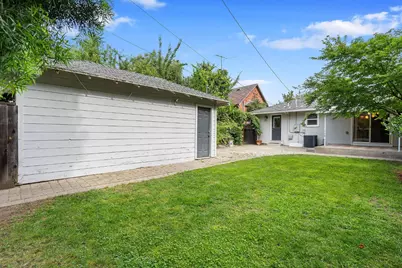 924 9th Avenue, Sacramento, CA 95818 - Photo 25