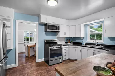 924 9th Avenue, Sacramento, CA 95818 - Photo 13