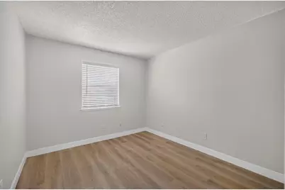 4215 Brookfield Drive, Sacramento, CA 95823 - Photo 23