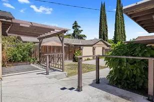 2109 Dee Ct, Modesto, CA 95350 - Photo 23