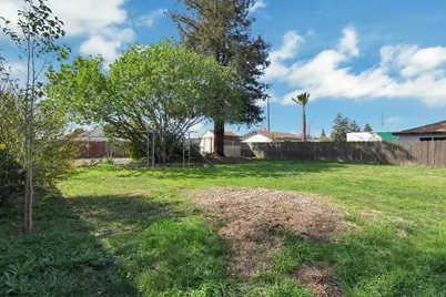 2966 Hillview Drive, Yuba City, CA 95993 - Photo 19