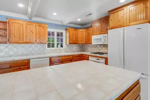 8352 W Granite Dr, Granite Bay, CA 95746 - Photo 15