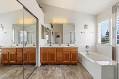 6650 Chesterbrook Drive, Elk Grove, CA 95758 - Photo 31