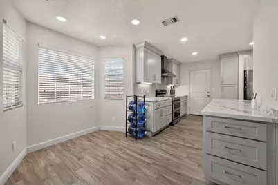 10948 Alandale Way, Rancho Cordova, CA 95670 - Photo 15