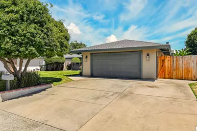 10948 Alandale Way, Rancho Cordova, CA 95670 - Photo 5