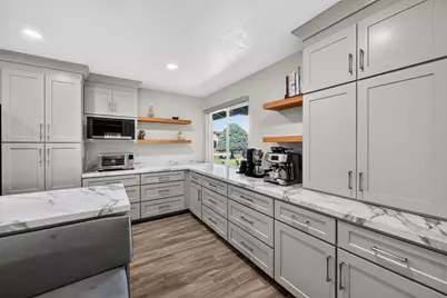 10948 Alandale Way, Rancho Cordova, CA 95670 - Photo 21