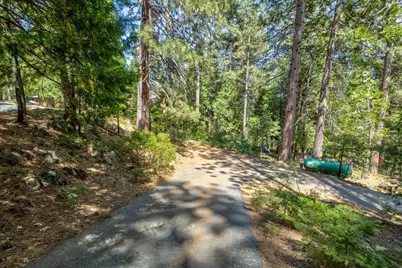 1952 Payette, Dorrington, CA 95223 - Photo 37