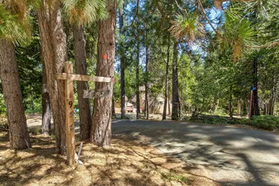 1952 Payette, Dorrington, CA 95223 - Photo 35