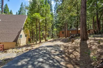 1952 Payette, Dorrington, CA 95223 - Photo 41