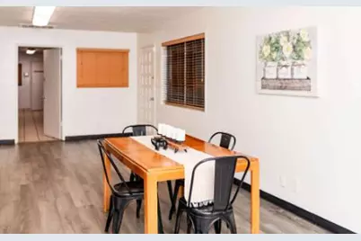 4435 Hughes Lane #7, Bakersfield, CA 95304 - Photo 11