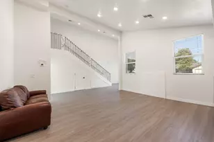 6035 Cheshire Way, Citrus Heights, CA 95610 - Photo 9