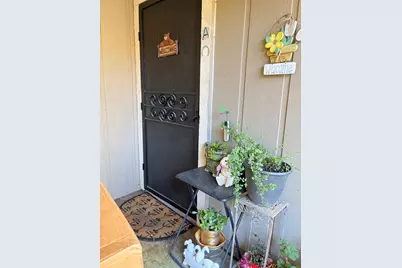 9340 E Mira Del Rio Drive, Sacramento, CA 95827 - Photo 7