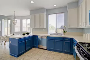 8406 Kingmont Way, Elk Grove, CA 95624 - Photo 21