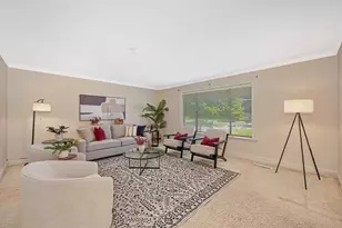 6710 Steamboat Way, Sacramento, CA 95831 - Photo 5