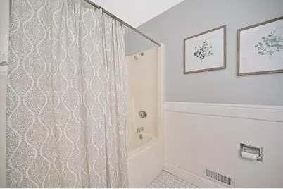 6710 Steamboat Way, Sacramento, CA 95831 - Photo 13