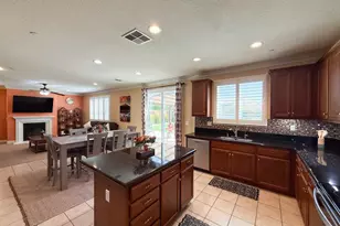2386 Stephen Robert Ln, Manteca, CA 95337 - Photo 13