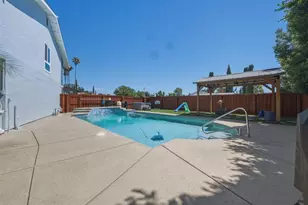 8101 Mesa Oak Way, Citrus Heights, CA 95610 - Photo 37