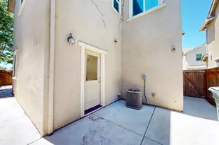 2212 Gallery Dr, Riverbank, CA 95367 - Photo 23