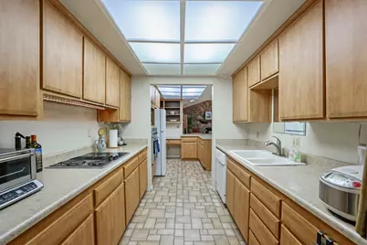 2516 Bay Court, Stockton, CA 95204 - Photo 25