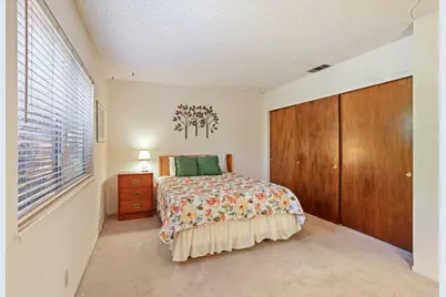 2516 Bay Court, Stockton, CA 95204 - Photo 21