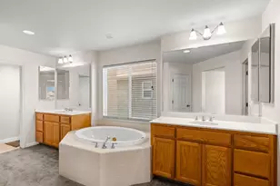 1369 Buckskin Way, Patterson, CA 95363 - Photo 37