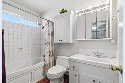 808 Ford Court, Modesto, CA 95350 - Photo 15
