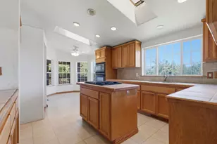 6572 Wisconsin Ave, Arbuckle, CA 95912 - Photo 9