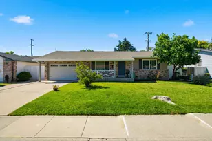 610 E Robinhood Dr, Stockton, CA 95207 - Photo 1