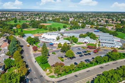 9576 Crystal Bay Lane, Elk Grove, CA 95758 - Photo 65