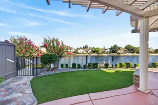 9576 Crystal Bay Ln, Elk Grove, CA 95758 - Photo 39