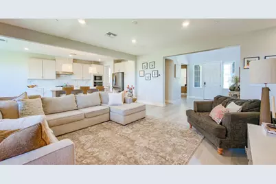 2152 Challenger Way, Roseville, CA 95747 - Photo 15