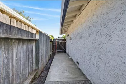 7323 Carriage Drive, Citrus Heights, CA 95621 - Photo 31