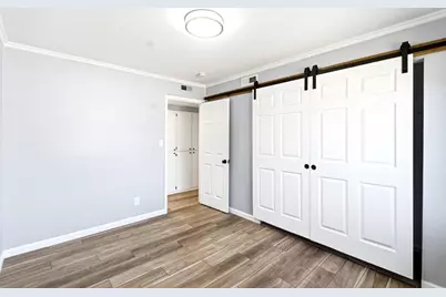 6860 Pocket Road, Sacramento, CA 95831 - Photo 33