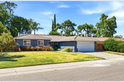 6860 Pocket Road, Sacramento, CA 95831 - Photo 3